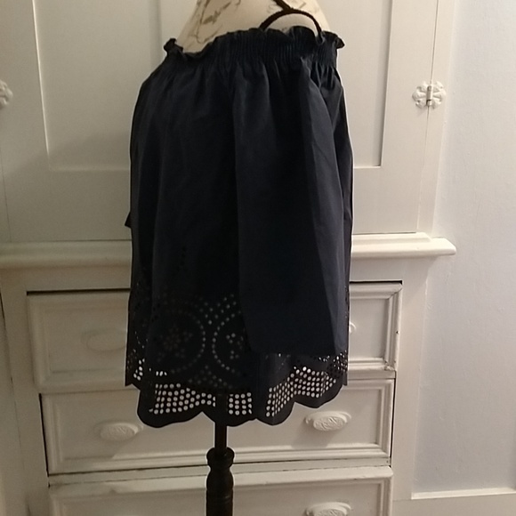 Leo Rosi off the shoulder cutwork blouse Sz L - Picture 2 of 4